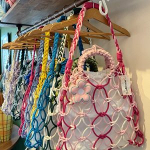 Luminara tas tali macrame motif Bunga