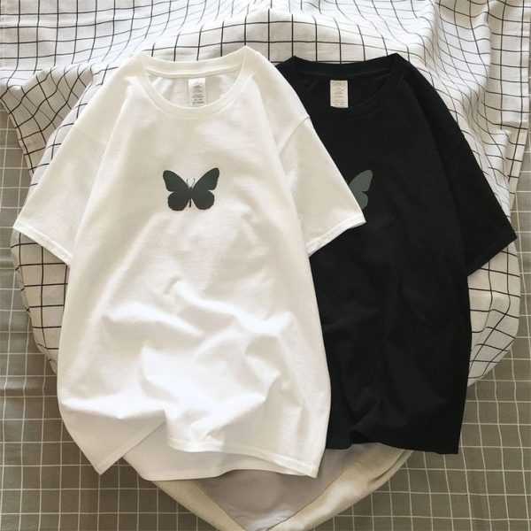 Kaos wanita aesthetic